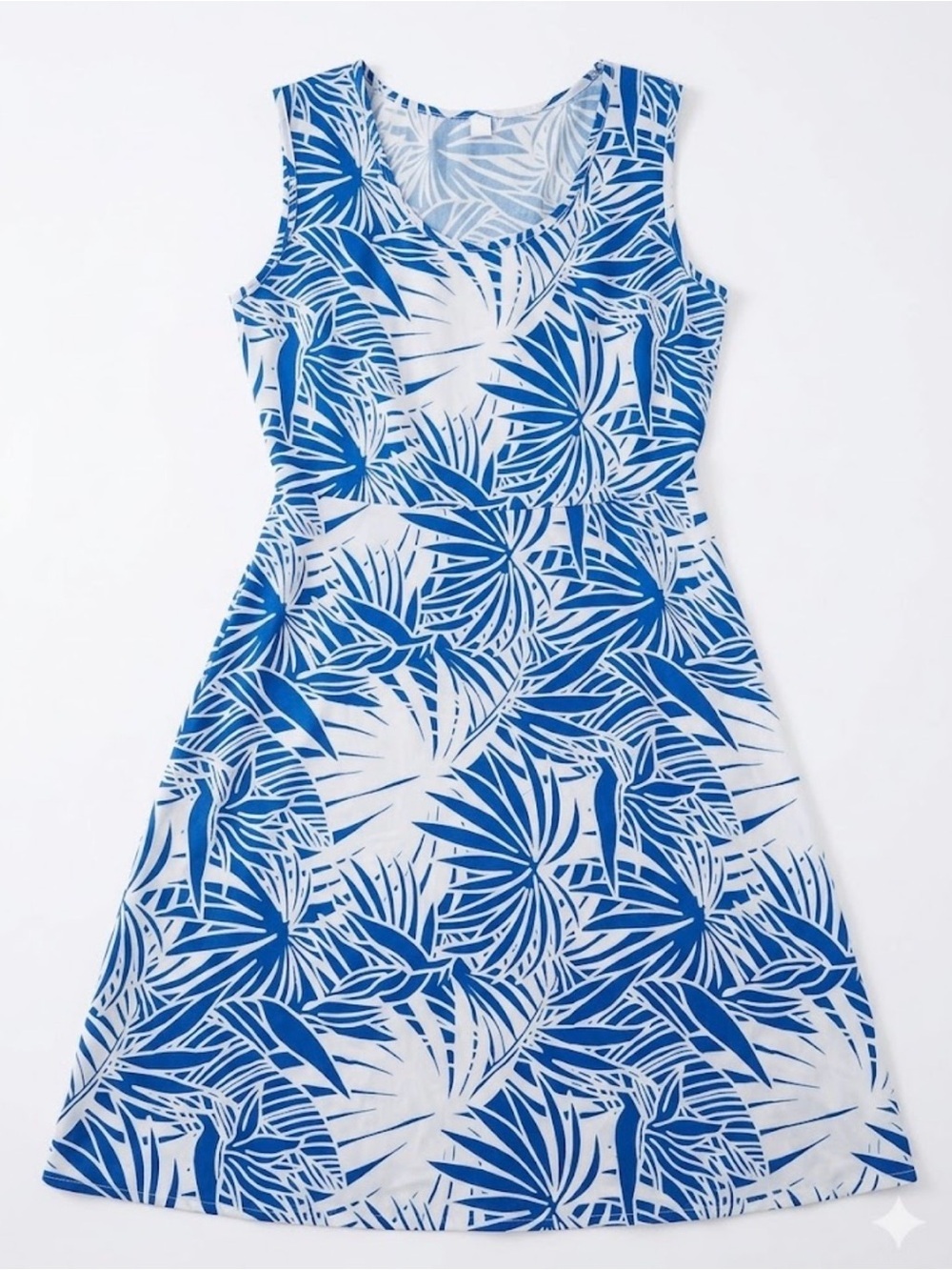 West Loop Large Blue and White Tropical Print Sleeveless Dress Swimsuit Coverup